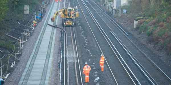 promo-image-trackworkers2